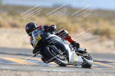 media/Nov-16-2024-CVMA (Sat) [[0e4bb1f32f]]/Race 9-Amateur Supersport Middleweight/